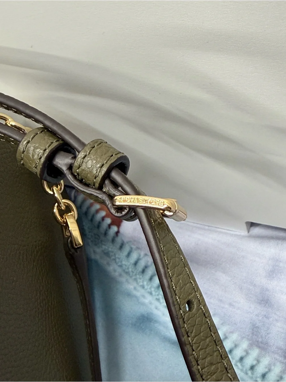 (new+tag) MICHAEL KORS Leather Olive Green Dome Camera Crossbody Gold Hardware